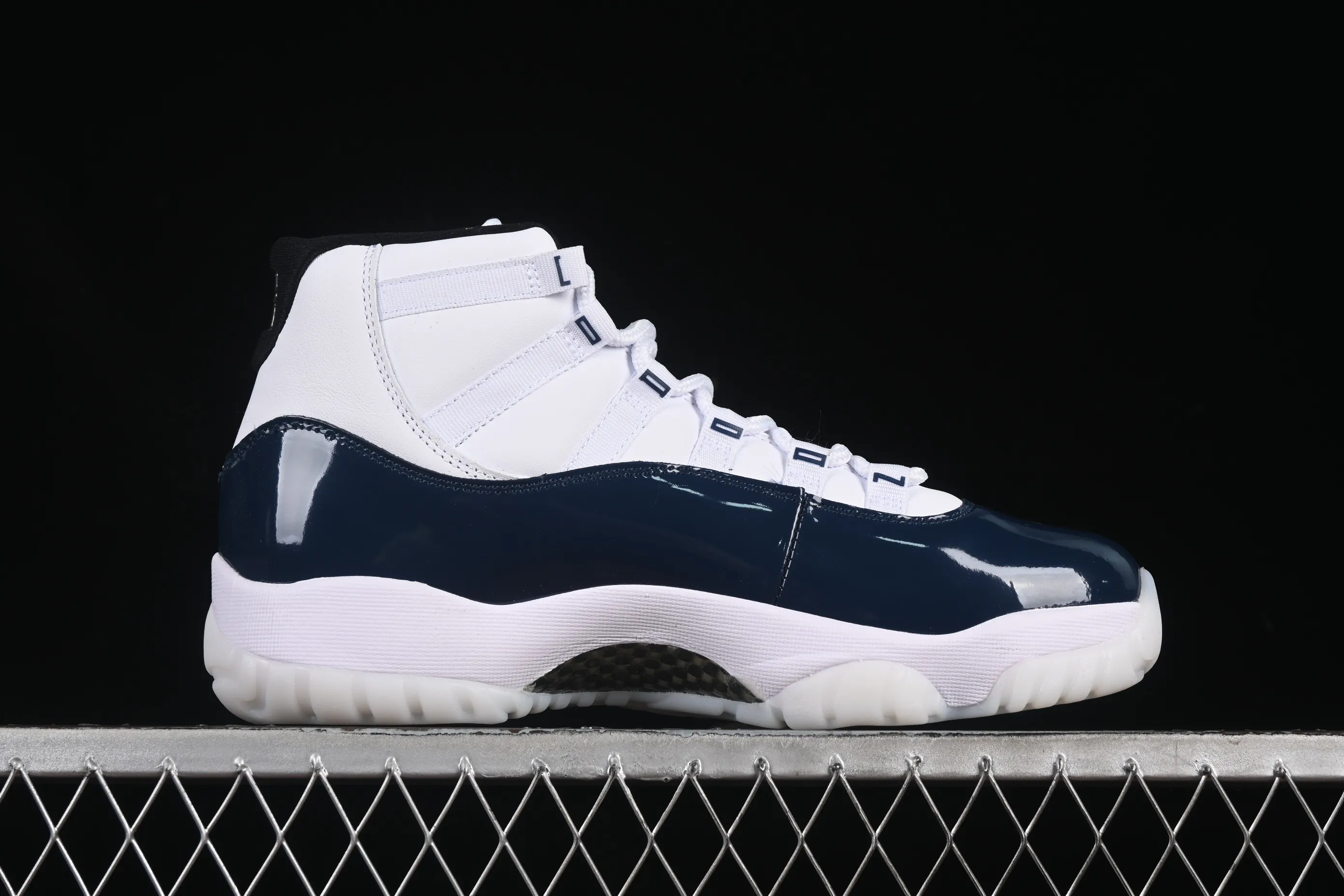 All Categories Air Jordan Jordan Series Basketball Shoes Air Jordan 11 Air Jordan 11 Retro "Rare Air" AJ11 Joe 11 Royal Blue Real Standard Real Carbon High Top Basketball Shoes IH0296-400